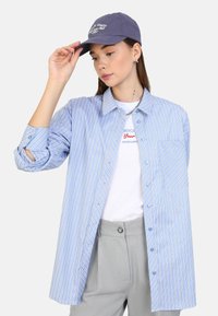 Блузка-рубашка Блузка-рубашка