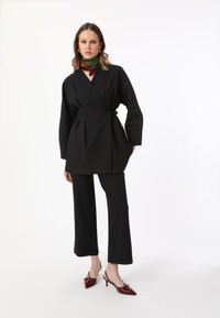 Блузка Блузка