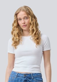 Футболка Футболка