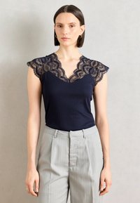 Майка Майка