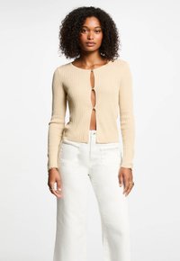 Твинсет Твинсет