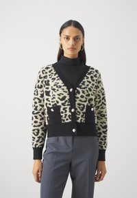 Твинсет Твинсет