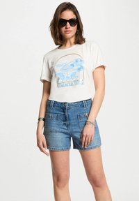 Футболка Футболка