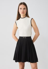 Майка Майка