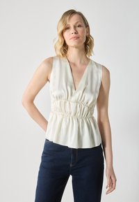 Майка Майка