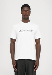 Футболка Футболка