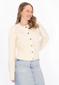 Жилет Жилет