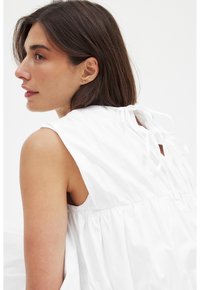 Длинный топ Длинный топ