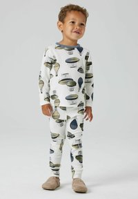 Лонгслив Лонгслив