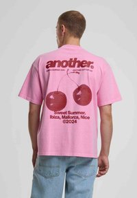 Футболка Футболка