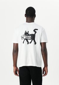 Футболка Футболка