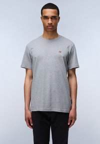 Футболка Футболка