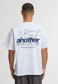 Футболка Футболка