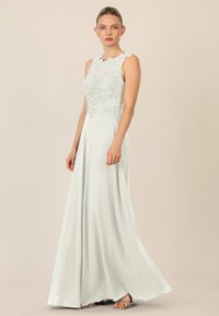 Платье Платье