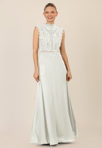 Платье Платье