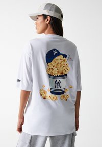 Спортивная майка Спортивная майка