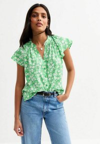 Блузка Блузка