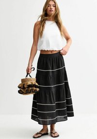 Юбка с воланами Юбка с воланами