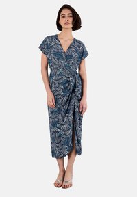 Платье Платье