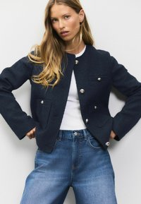 Флисовая куртка Флисовая куртка