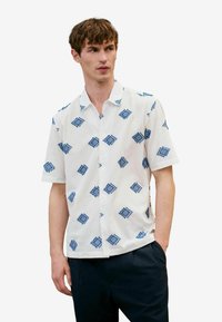 Рубашка с коротким рукавом Рубашка с коротким рукавом