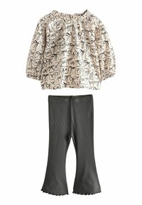 Блузка Блузка