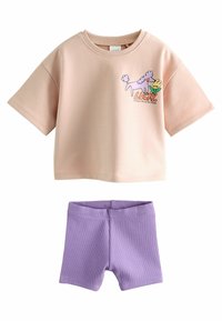 Футболка Футболка