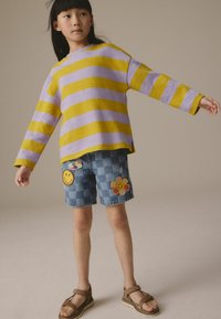 Шорты Шорты