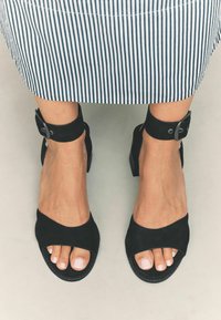 Босоножки Босоножки