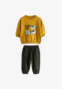 Брюки Брюки