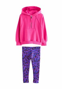 Леггинсы Леггинсы