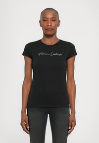 Футболка Футболка