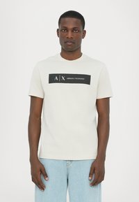 Футболка Футболка