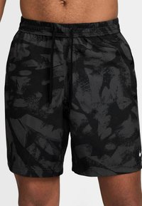 Шорты Шорты