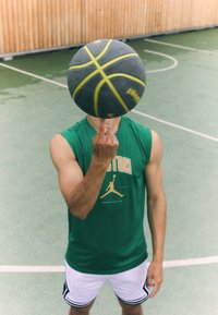 Майка Майка