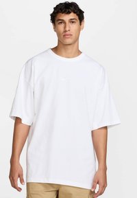 Футболка Футболка