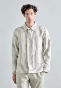 Рубашка Рубашка