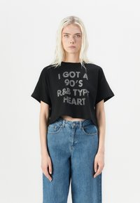 Футболка Футболка