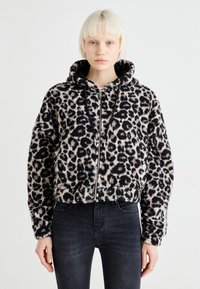 Флисовая куртка Флисовая куртка