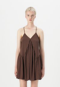 Летнее платье Летнее платье