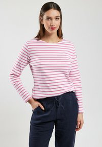 Лонгслив Лонгслив