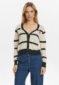 Кардиган Кардиган