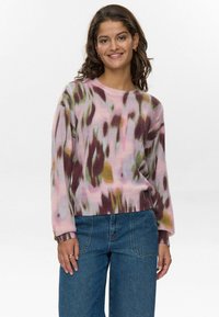 Пуловер Пуловер