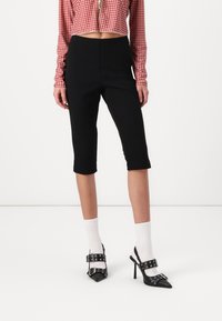 Шорты Шорты