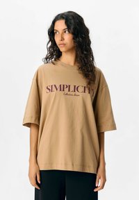 Футболка Футболка