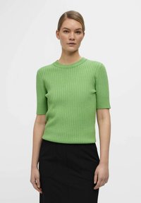 Футболка Футболка