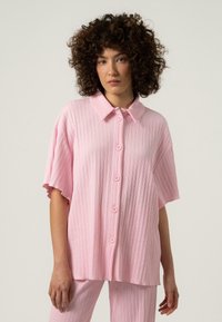 Блузка Блузка