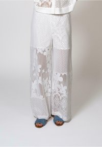 Брюки Брюки