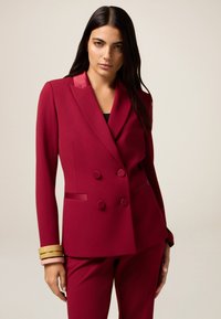 Блейзер Блейзер