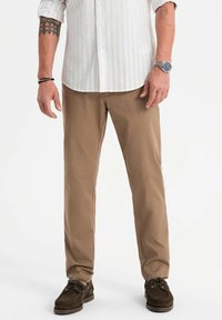 Чиносы Чиносы